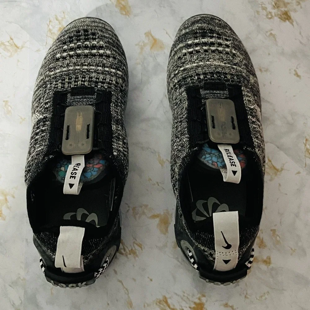 Nike Women's Air Vapormax 2020 Flyknit Oreo Black White Shoes NEW Size 6